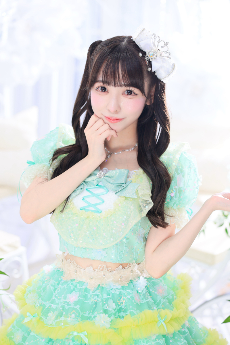 野﨑ゆりか.jpg