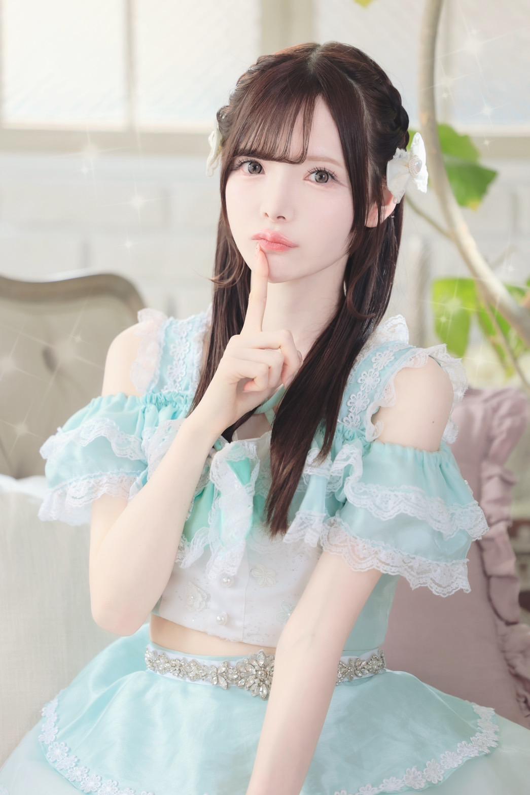 乃咲菜那_アー写_20250412_web.jpg