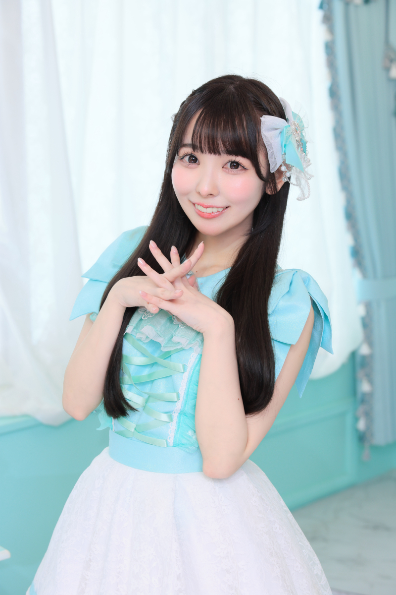 野﨑ゆりか.jpg